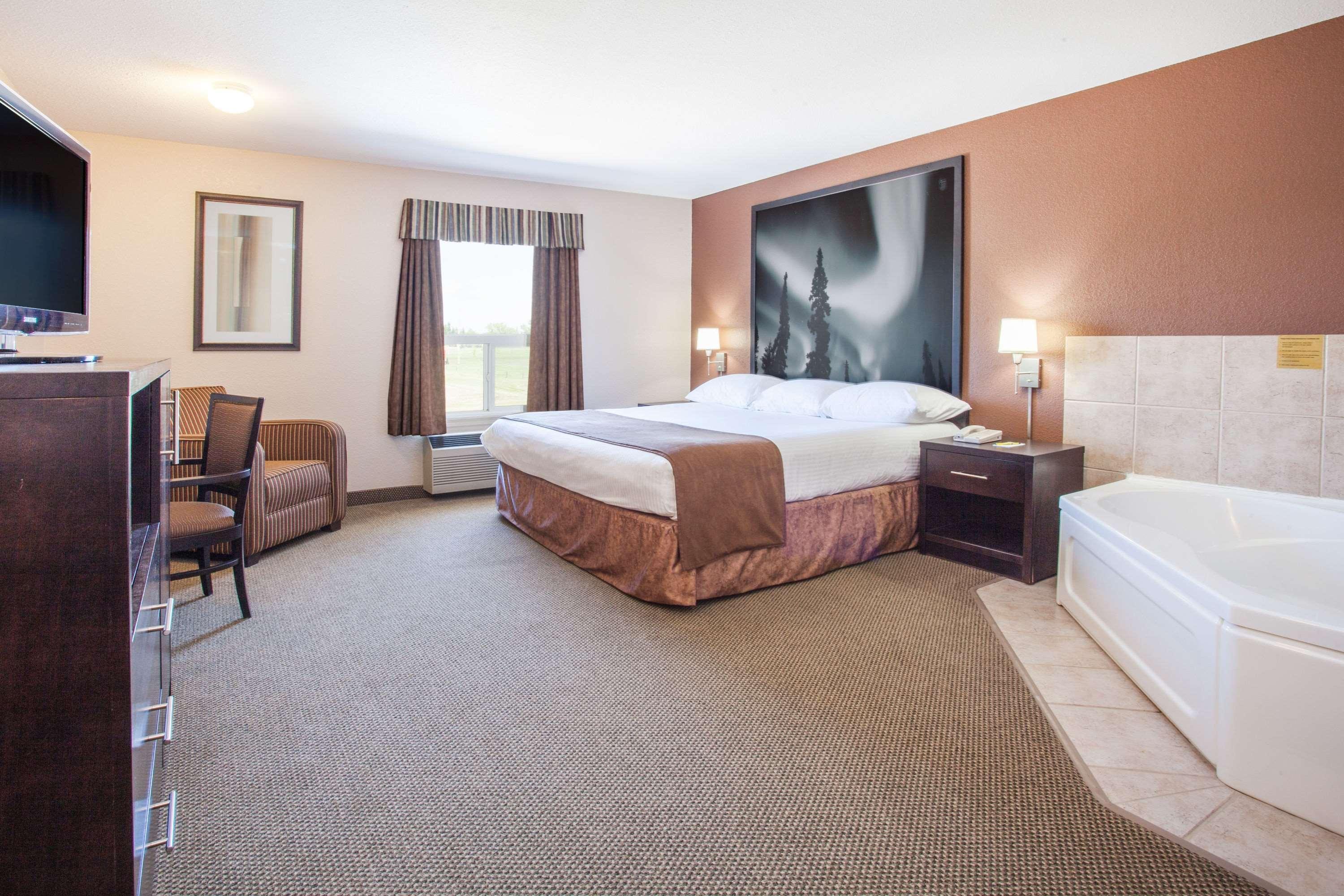 ซูเปอร์ 8 บาย วินด์แฮม เมดโดว์ เลค Hotel Meadow Lake ภายนอก รูปภาพ